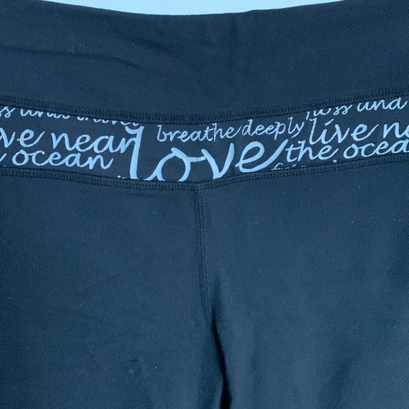 RARE Lululemon Yoga Breath, Love legging size : 6 - Picture 3 of 5